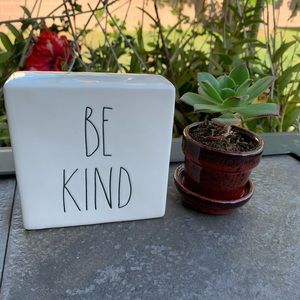 Rae Dunn “BE HUMBLE / BE KIND”